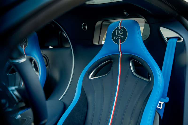 Illustration for article titled The French Pride Bugatti Chiron Is My Favorite Supercar This Week